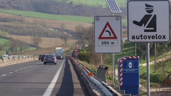 In Italia ci sono quasi 3.000 autovelox fuorilegge
