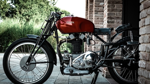 La psicologia di chi gode nel restaurare vecchie moto