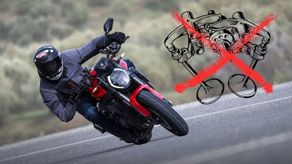 Ducati, il Monster 2026 saluta il Desmo: una scelta che divide