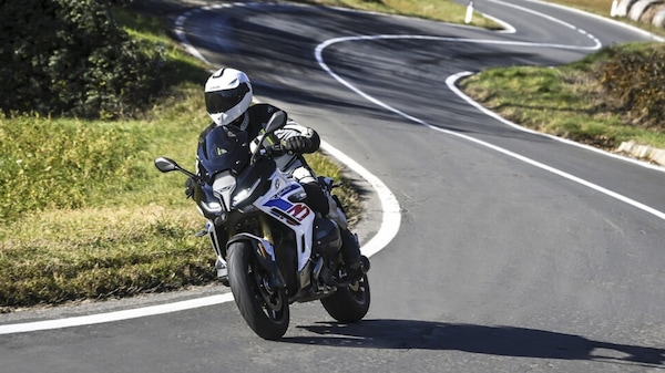 BMW R 1300 RS: le opinioni di InMoto "fuori dai denti"