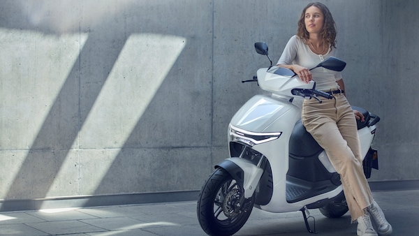 Incentivi moto e scooter elettrici 2026: come ottenere l’Ecobonus fino a 4.000 euro