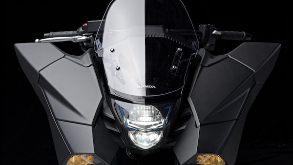 Honda NM4 Vultus - LE FOTO