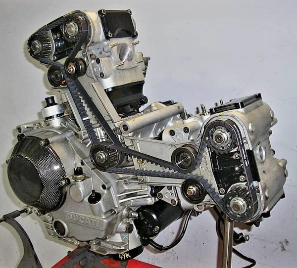 Desmoquattro: 40 anni fa il progetto che rilanciò Ducati