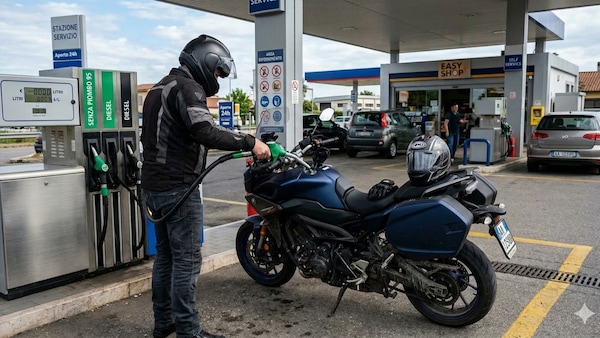 Caro carburanti, scendono i prezzi per il taglio delle accise