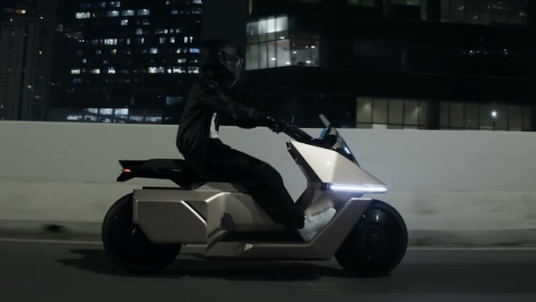 Omoway Omo X: riflessioni sulla moto che si guida da sola