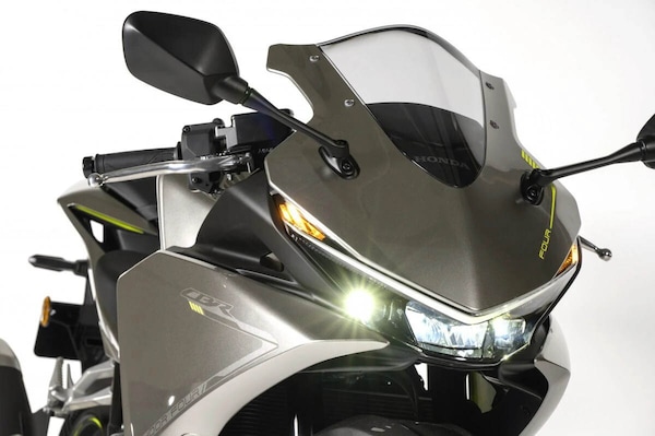 Honda CBR400R Four - Le Foto