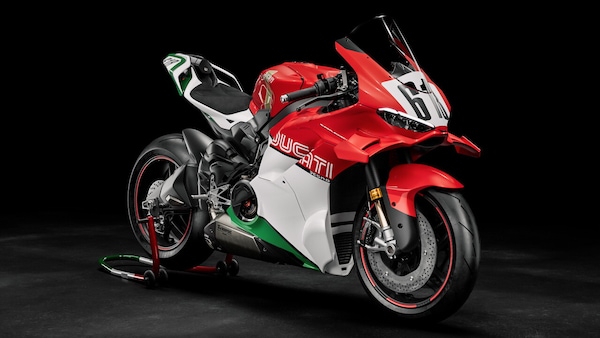 Ducati Panigale Superleggera V4 Centenario: le foto