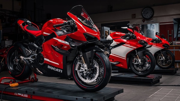 Tutte le serie Ducati Superleggera: le Panigale più estreme di sempre!