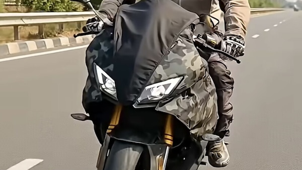 BMW F 450 RR: la sportiva A2 avvistata in India durante i test su strada