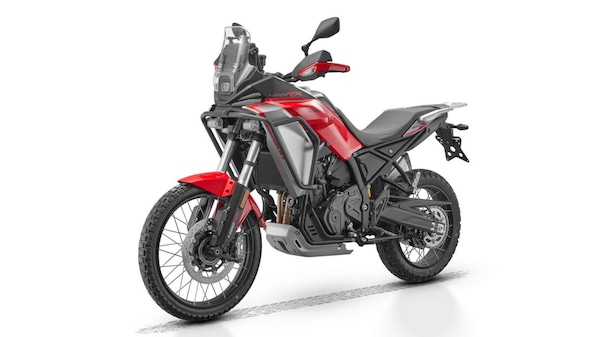 QJMOTOR, ecco la SRT 450 RX: nuova crossover per patente A2 a meno di 6.000 euro