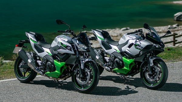 Più tecnologia a minor prezzo: svolta per le ibride Kawasaki Z7 e Ninja 7 Hybrid