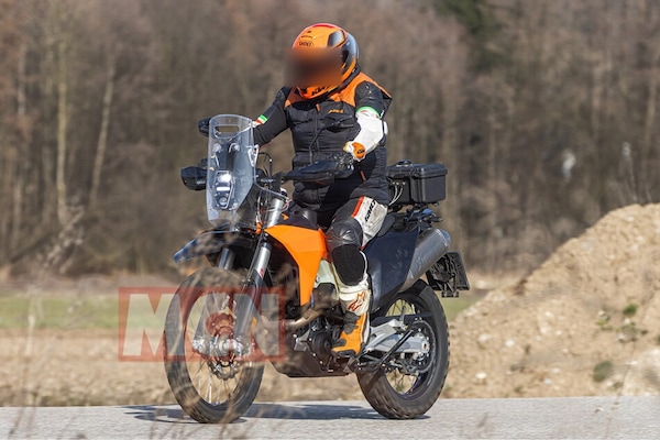 KTM 690 Adventure: sta arrivando? Le ultime novità