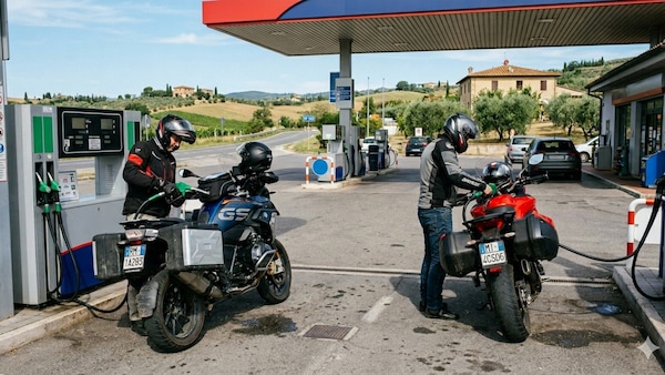Il prezzo della benzina continua ad aumentare e sono a rischio anche le vacanze