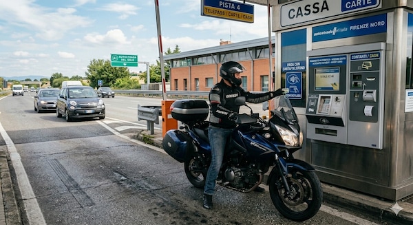 Addio caselli? La UE propone una vignetta per tutte le autostrade europee entro il 2031