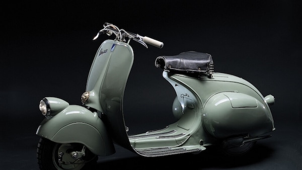 Vespa, 80° col record: una 98 Serie 0 venduta a prezzo da hypercar