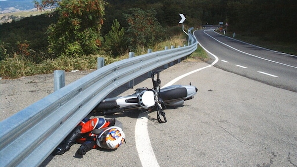 Sicurezza in moto, Guidarini a Mi Manda Rai 3: “I guardrail sono ancora pericolosi”