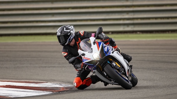 Suzuki GSX-R1000R 2026, le foto della prova
