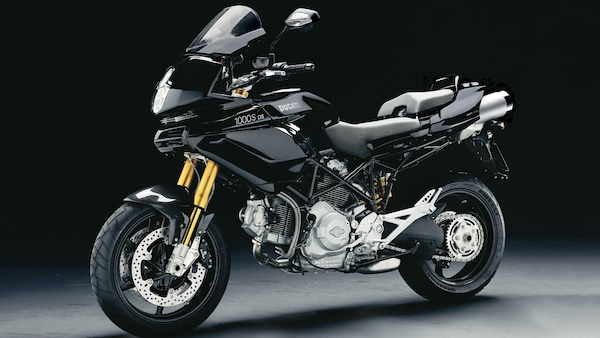 Multistrada 1000 DS, (quasi) un quarto di secolo per la moto che inventò una nuova Ducati