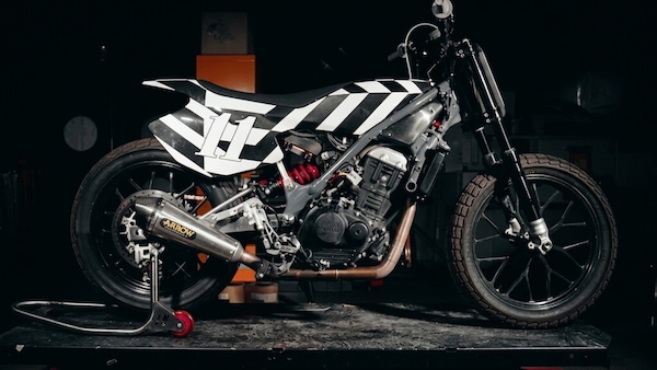 Royal Enfield debutta nel Mondiale flat track con la Sherpa FT Mk2