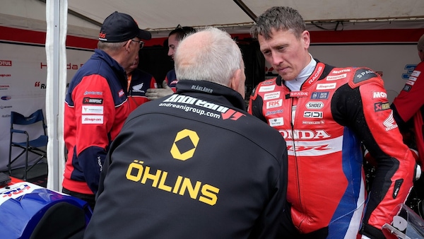 Tourist Trophy vs pista: ecco cosa cambia per le sospensioni