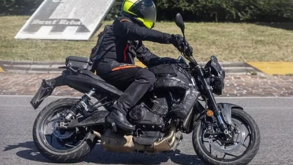 Moto Guzzi 457: il prototipo che continua a farsi aspettare