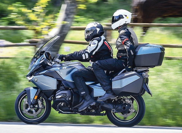 BMW R 1300 RT: il verdetto del passeggero