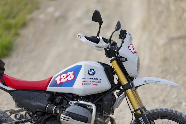 BMW per il GS Trophy 2026: le foto della R 12 G/S più specialistica di sempre