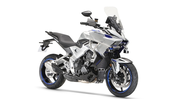 Zontes ZT703-T: sta arrivando quella con i cerchi da 17"