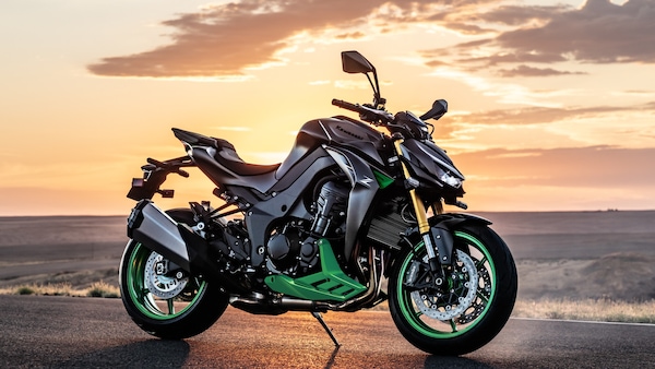 Kawasaki Z1100 MY2027: novità per la maxi naked