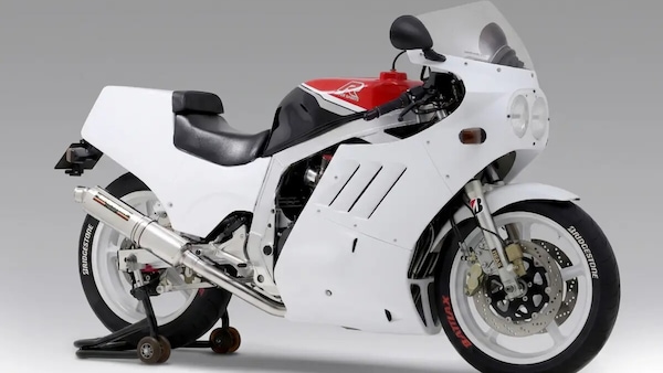 Yoshimura guarda al passato: rinasce il mitico Cyclone dedicato alle prime GSX-R