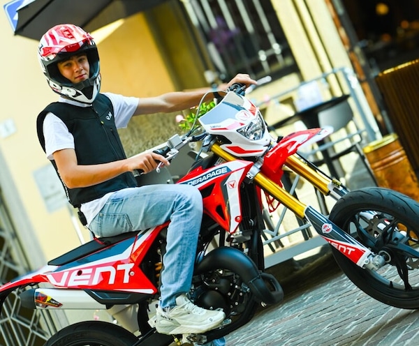 L’airbag va a scuola: Motoairbag M1 a 200 euro con tutta la gamma VENT MOTO