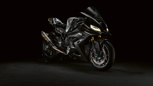 BMW S 1000 RR 2027: il forcellone sarà rivoluzionario!