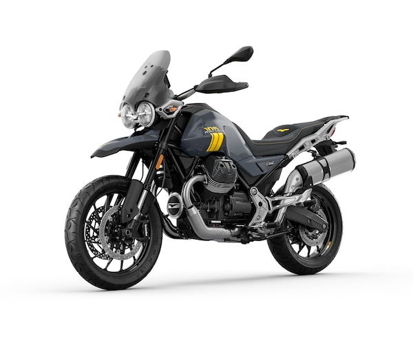 Moto Guzzi 105th Anniversary: le foto della nuova gamma di Mandello