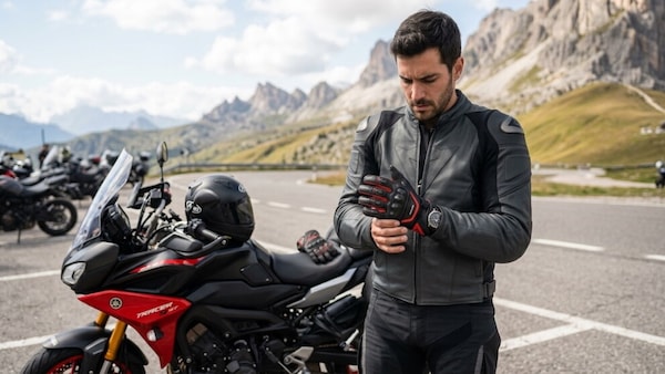 Dal 1° ottobre cambia tutto per l'abbigliamento moto in Spagna: l’Italia resta indietro?