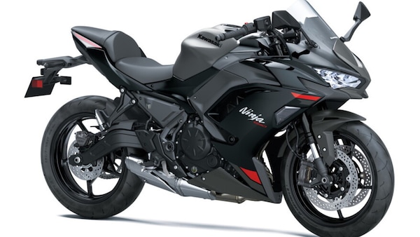 Kawasaki Ninja 650 2027: più affilata, senza perdere facilità