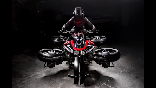 Le moto più coraggiose di sempre: una riesce persino a volare