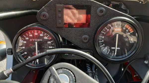La Aprilia RS 250 di Loris Reggiani all'asta: le foto