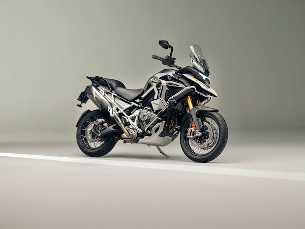Triumph Tiger 900 e Tiger 1200 2027: ECCO LE FOTO