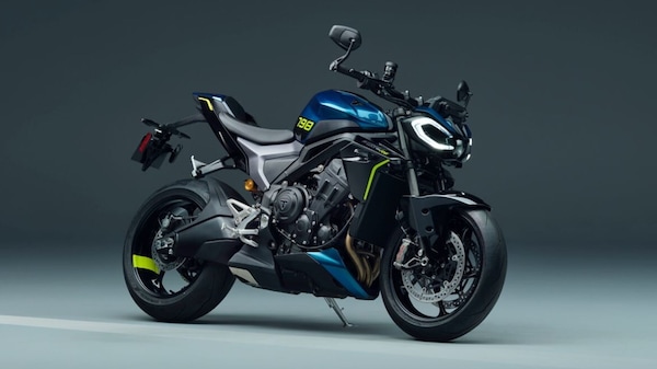 Triumph Street Triple 798: quasi una supersportiva senza carene